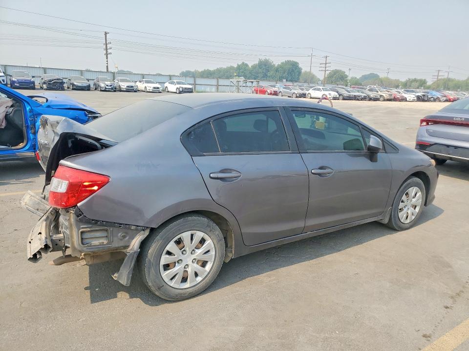 Photo 3 from auction – 2012 HONDA CIVIC with VIN 19XFB2F51CE014522