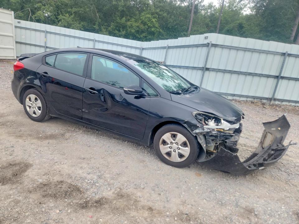 Photo 4 from auction – 2015 KIA FORTE with VIN KNAFX4A60F5345926
