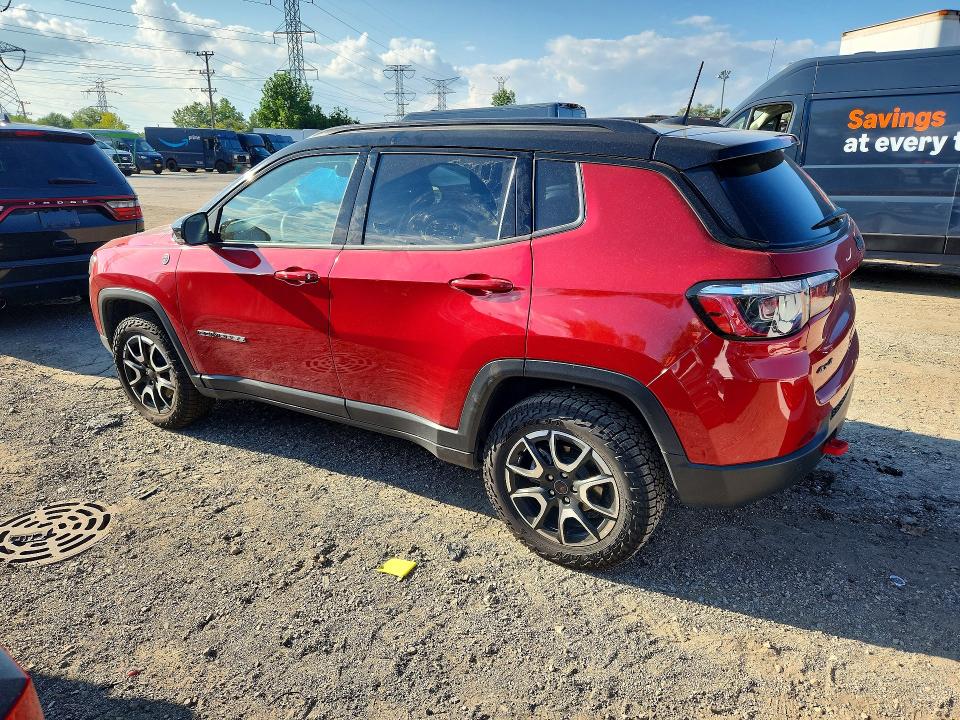 Photo 2 from auction – 2025 JEEP COMPASS with VIN 3C4NJDDN8ST581382