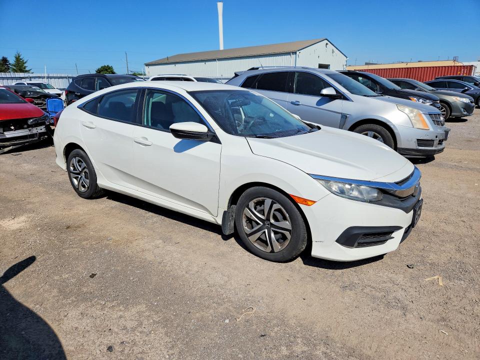 Photo 4 from auction – 2016 HONDA CIVIC with VIN 2HGFC2F57GH032855