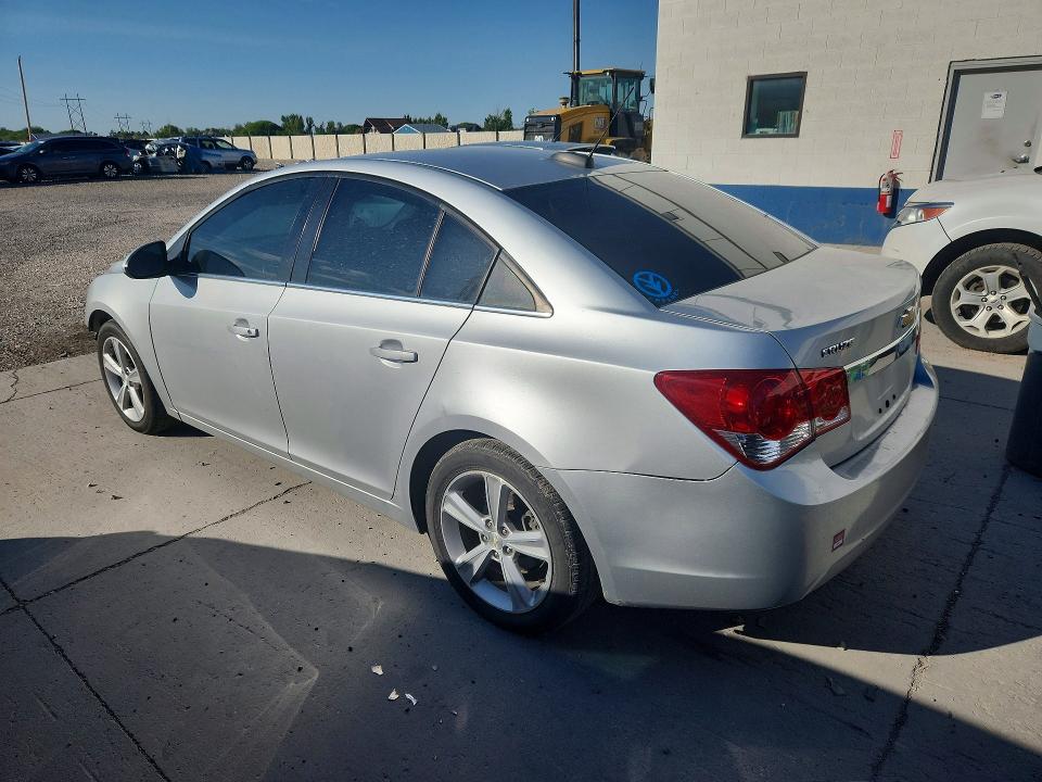 Photo 2 from auction – 2015 CHEVROLET CRUZE with VIN 1G1PE5SB2F7286146