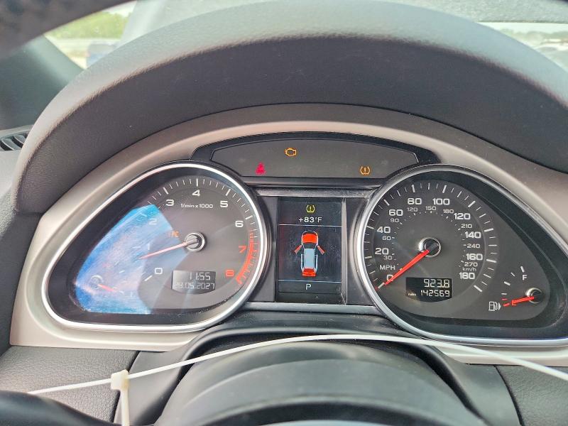 Photo 9 from auction – 2015 AUDI Q7 with VIN WA1DGAFE2FD007176