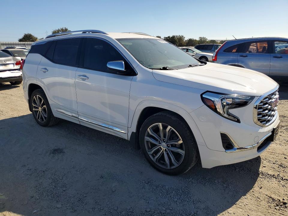 Photo 4 from auction – 2019 GMC TERRAIN with VIN 3GKALSEX5KL152864