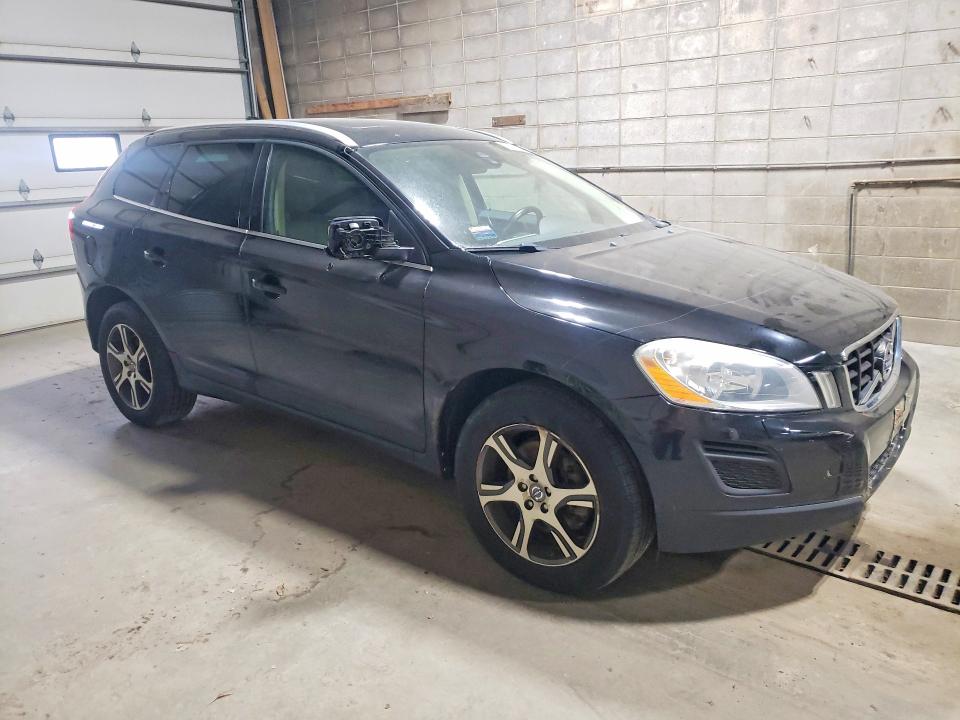 Photo 4 from auction – 2013 VOLVO XC60 with VIN YV4902DZ3D2457517