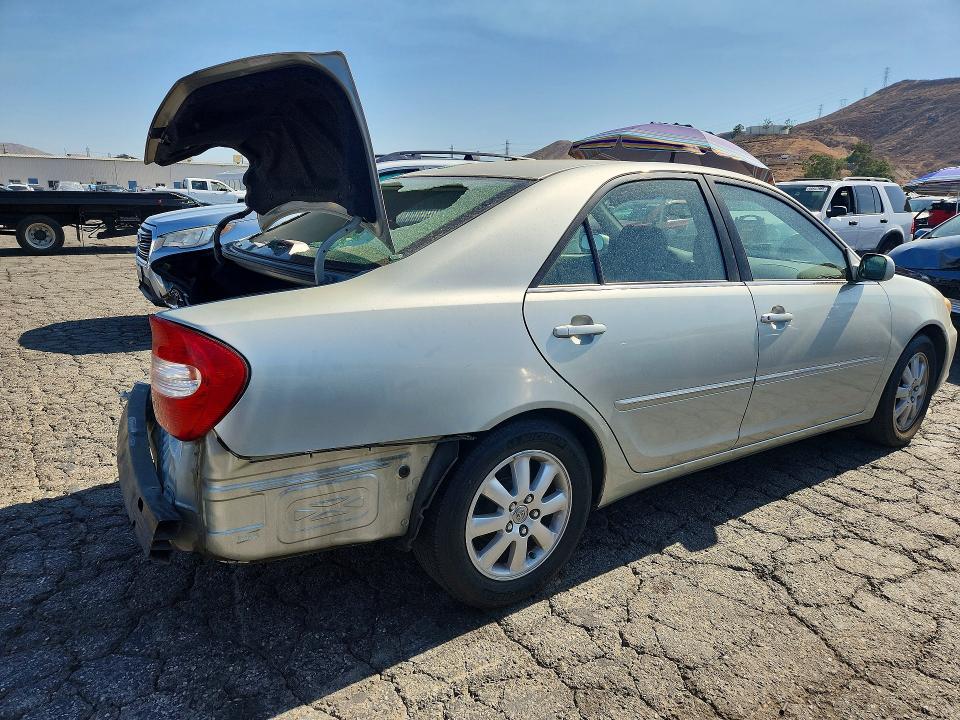 Photo 3 from auction – 2003 TOYOTA CAMRY with VIN JTDBE32K230171380