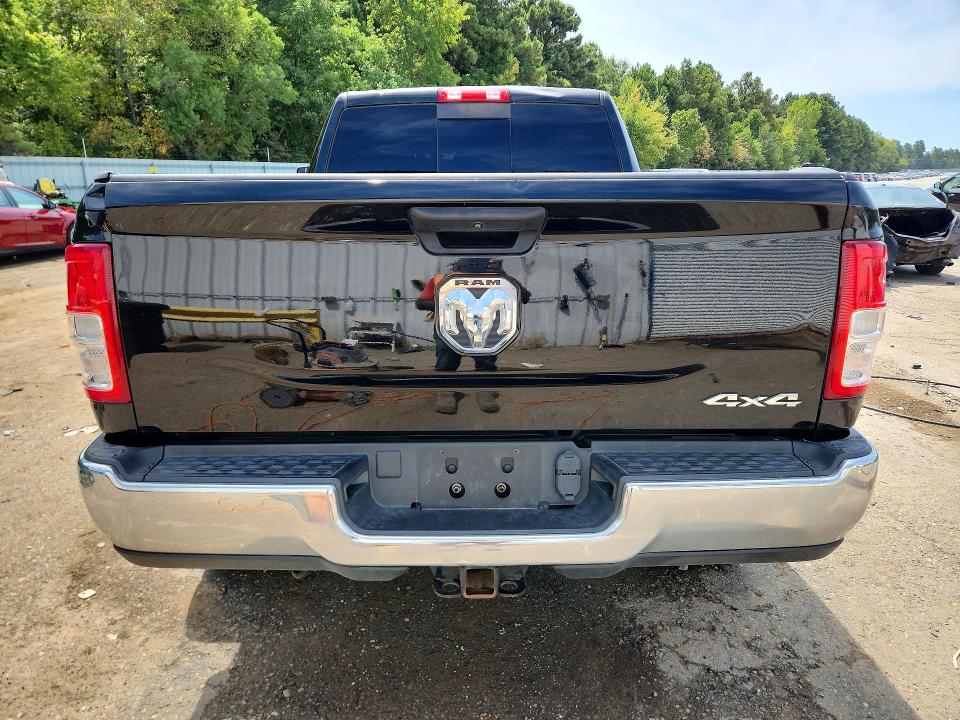 Photo 6 from auction – 2022 RAM 2500 with VIN 3C6UR5CL5NG393773