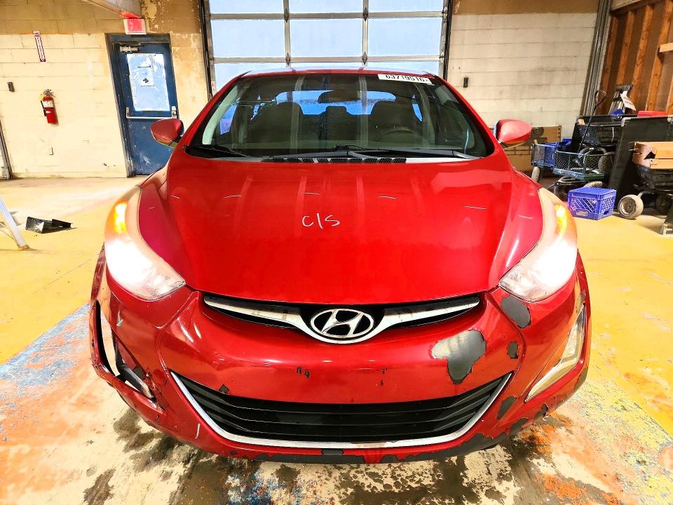 Photo 5 from auction – 2016 HYUNDAI ELANTRA with VIN KMHDH4AEXGU544516