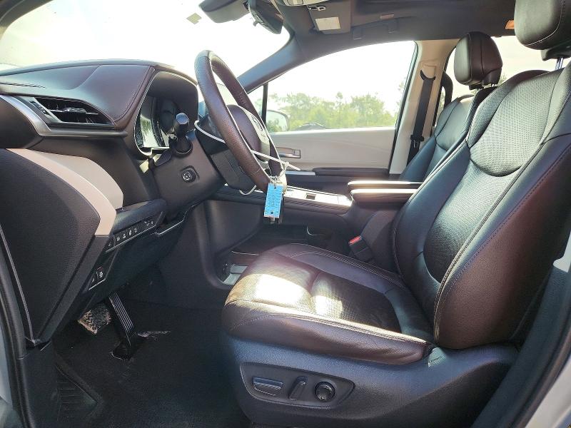 Photo 7 from auction – 2021 TOYOTA SIENNA with VIN 5TDERKEC4MS007725