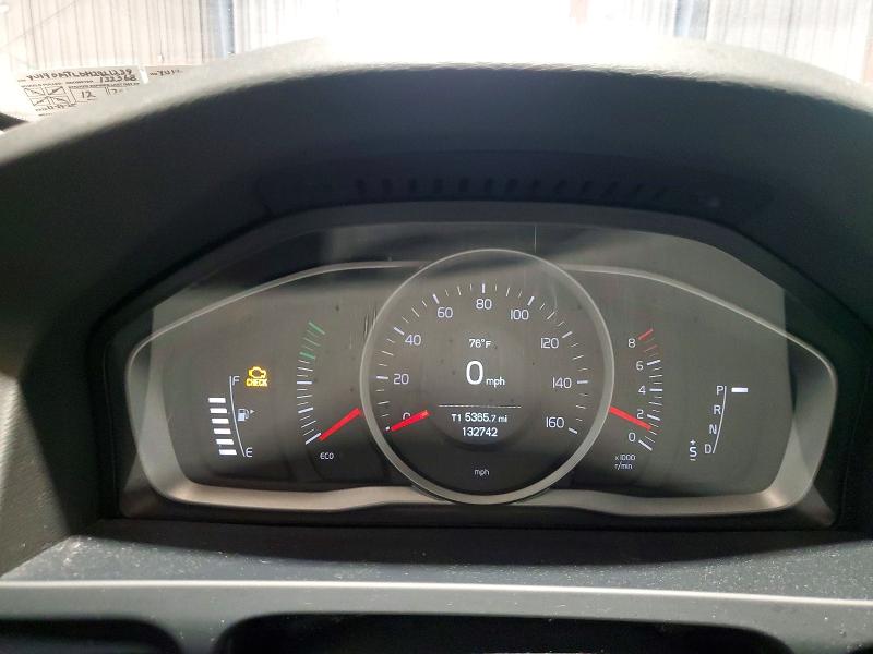 Photo 9 from auction – 2017 VOLVO S60 with VIN YV140MTL0H2421239