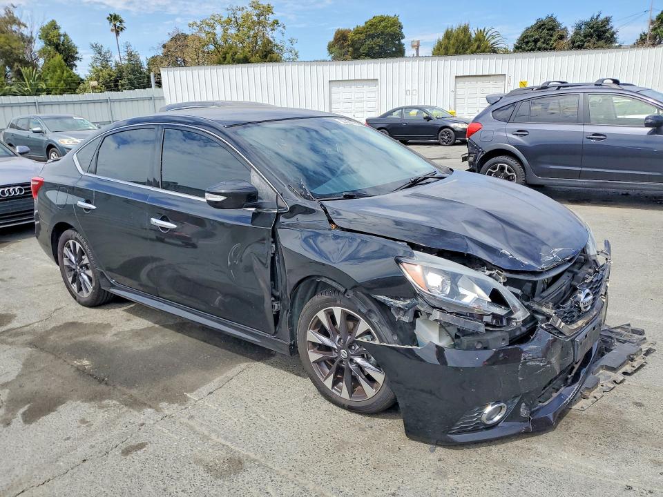 Photo 4 from auction – 2017 NISSAN SENTRA with VIN 3N1AB7AP2HY303692
