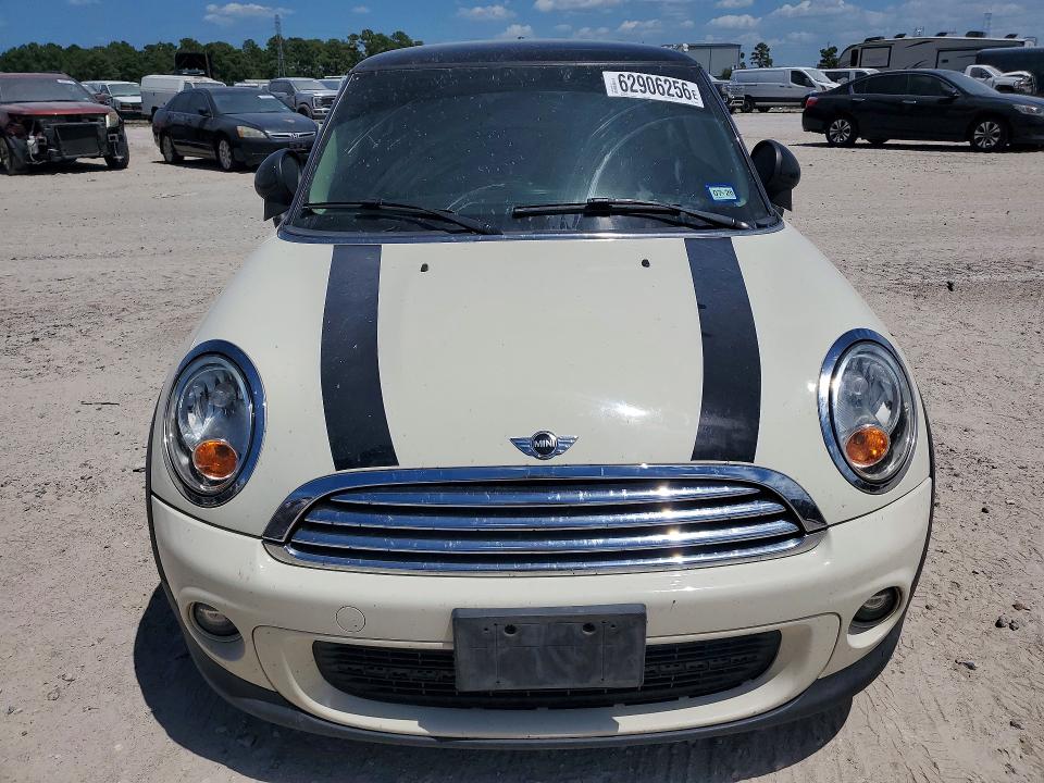 Photo 5 from auction – 2013 MINI COOPER with VIN WMWSU3C5XDT685048