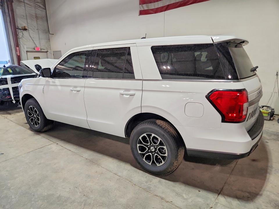 Photo 2 from auction – 2024 FORD EXPEDITION with VIN 1FMJU1G86REA87263