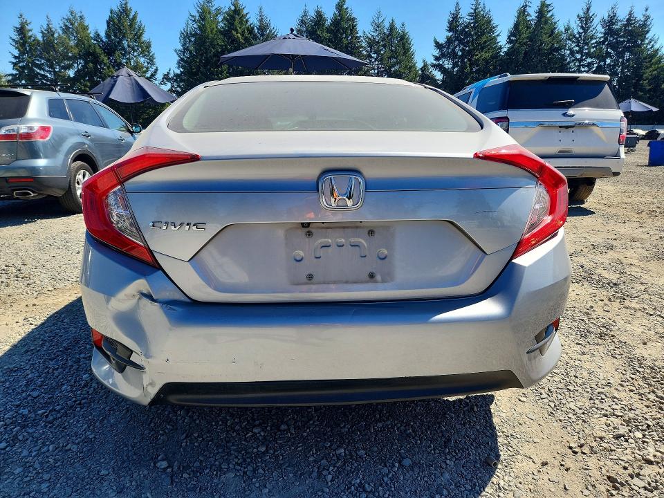 Photo 6 from auction – 2018 HONDA CIVIC with VIN 2HGFC2F55JH549885