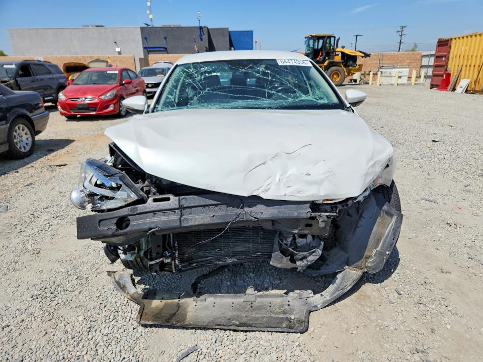 Photo 5 from auction – 2013 VOLKSWAGEN JETTA with VIN 3VW637AJ1DM251028