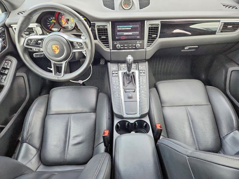 Photo 8 from auction – 2018 PORSCHE MACAN with VIN WP1AB2A53JLB36237