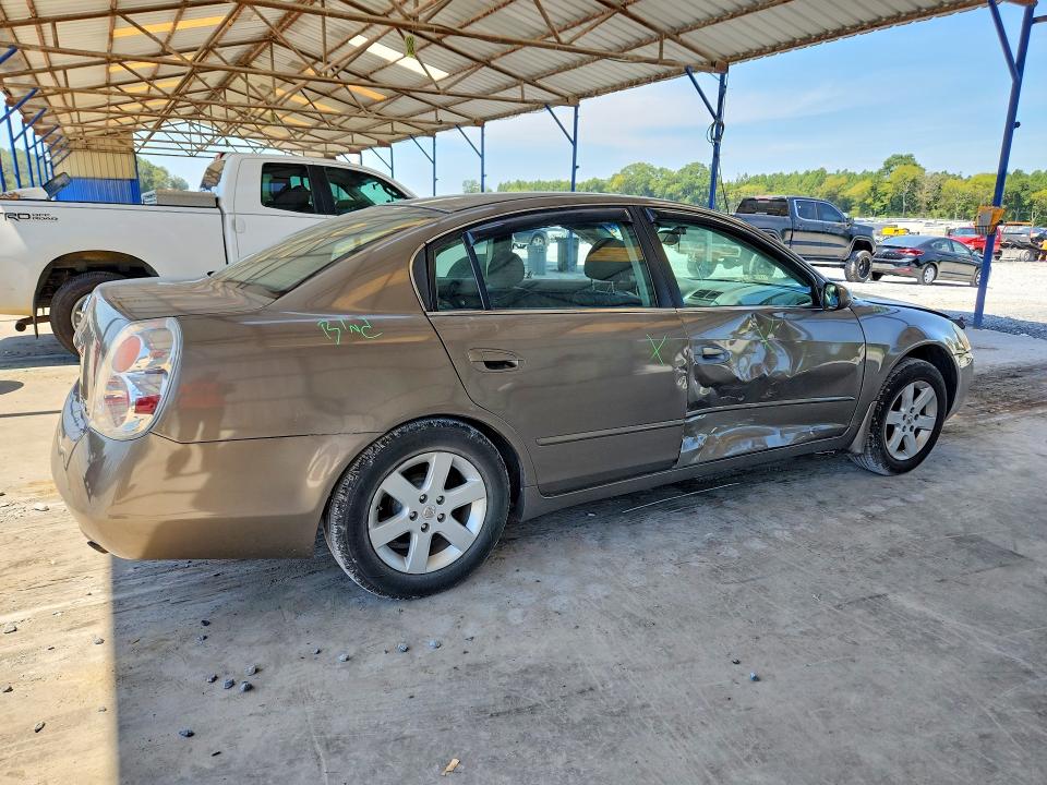 Photo 3 from auction – 2004 NISSAN ALTIMA with VIN 1N4AL11D94C141288
