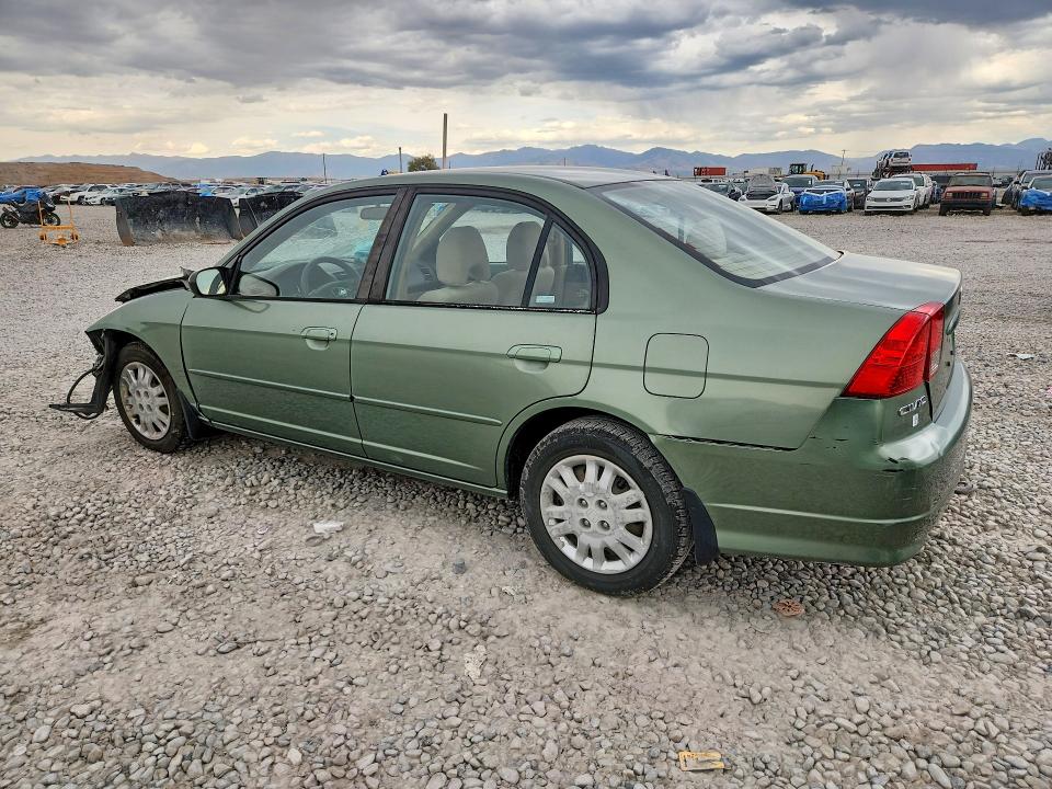 Снимка 2 от търг – 2004 HONDA CIVIC с VIN JHMES16574S001213