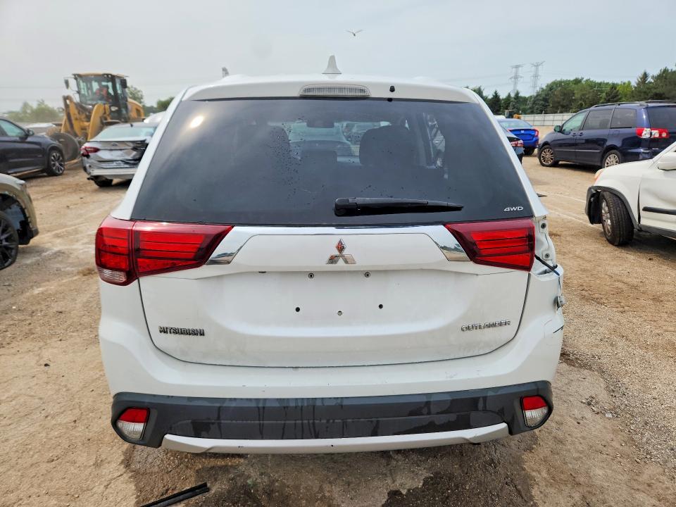 Photo 6 from auction – 2017 MITSUBISHI OUTLANDER with VIN JA4AZ2A31HZ045089