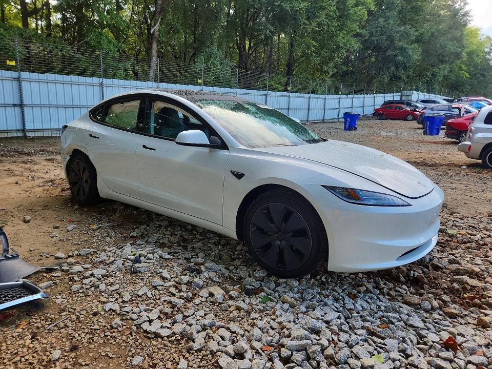 Photo 4 from auction – 2025 TESLA MODEL 3 with VIN 5YJ3E1EA4SF021539
