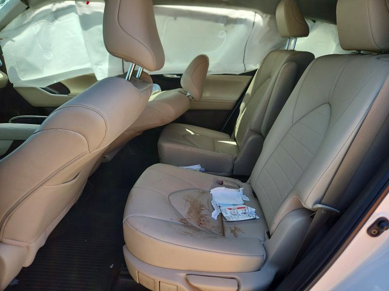 Photo 10 from auction – 2021 TOYOTA HIGHLANDER with VIN 5TDGZRBH7MS548804