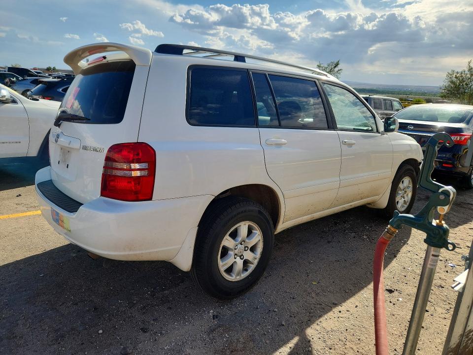 Photo 3 from auction – 2002 TOYOTA HIGHLANDER with VIN JTEHF21A920087626
