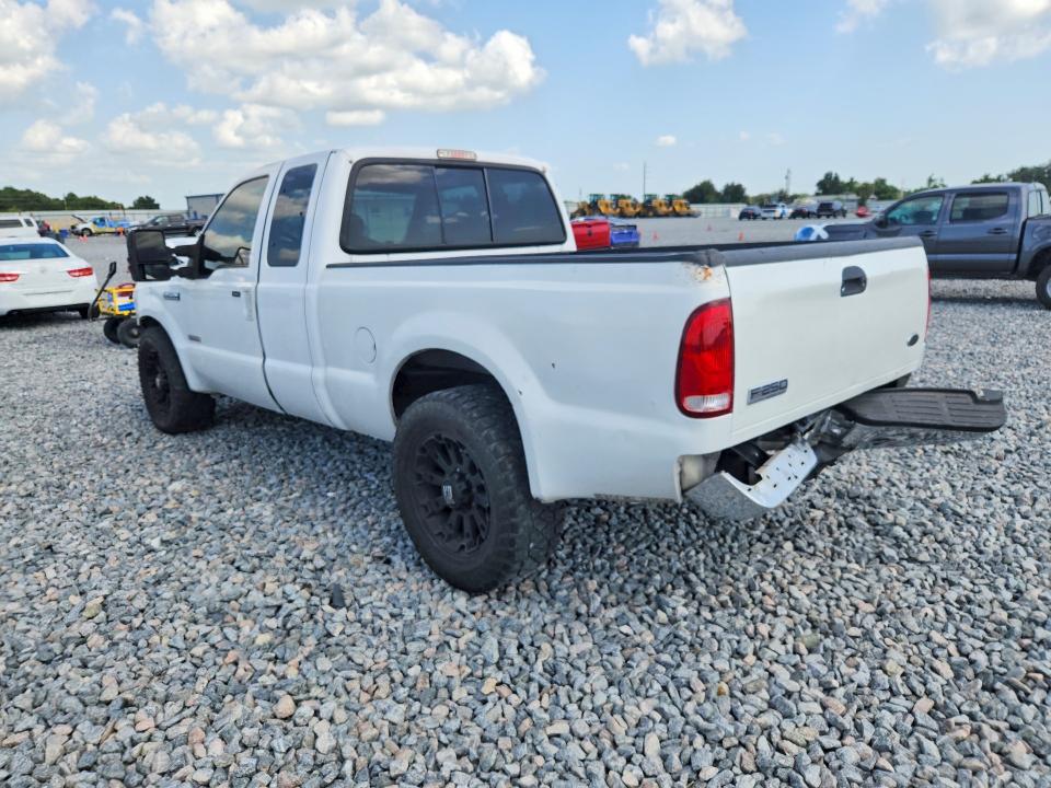 Photo 2 from auction – 2005 FORD F250 with VIN 1FTSX20P45EA24146