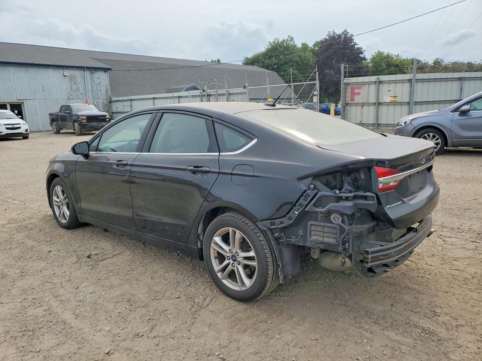 Снимка 2 от търг – 2018 FORD FUSION с VIN 3FA6P0H78JR266686