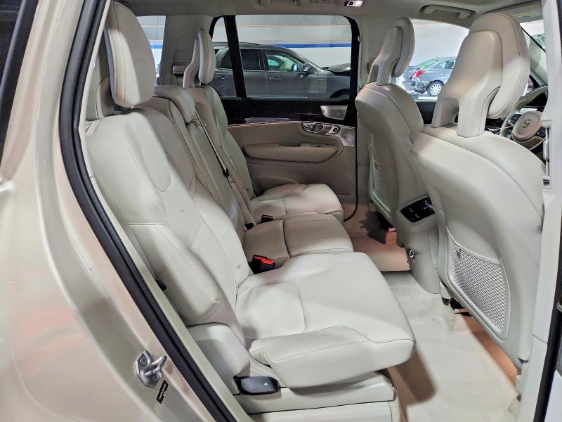 Photo 11 from auction – 2016 VOLVO XC90 with VIN YV4A22PK2G1049459