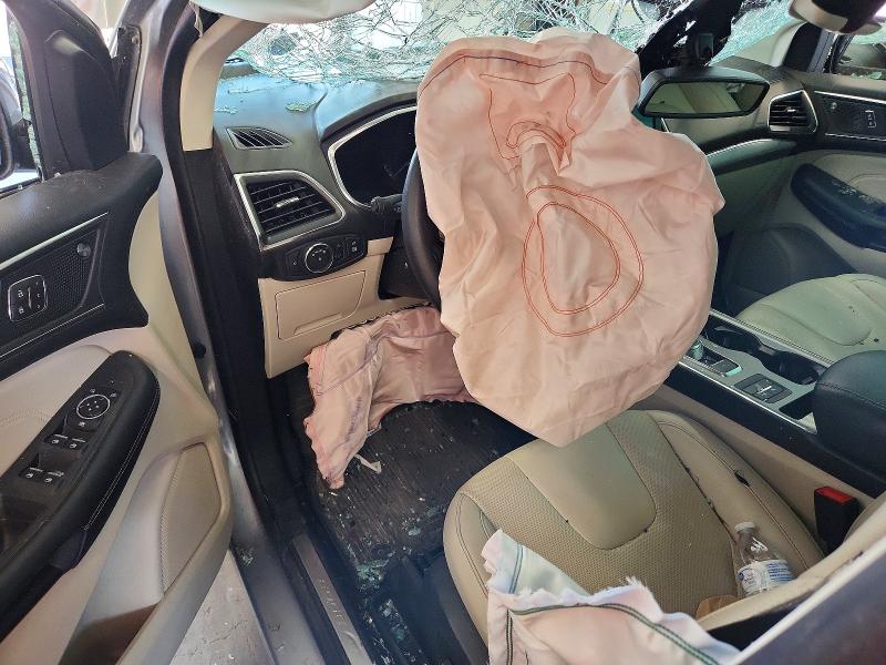 Photo 8 from auction – 2021 FORD EDGE with VIN 2FMPK4K97MBA40233