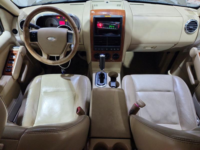 Photo 8 from auction – 2006 FORD EXPLORER with VIN 1FMEU74E56UB41572
