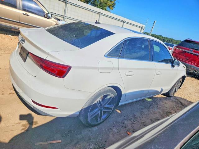 Photo 3 from auction – 2019 AUDI A3 with VIN WAUAUGFF2K1011511