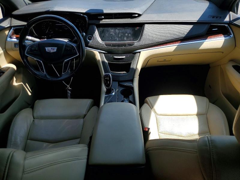 Photo 8 from auction – 2017 CADILLAC XT5 with VIN 1GYKNDRS2HZ275831