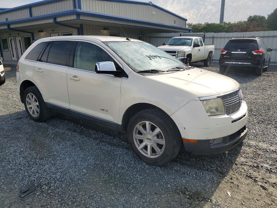 Photo 4 from auction – 2007 LINCOLN MKX with VIN 2LMDU68C77BJ34827