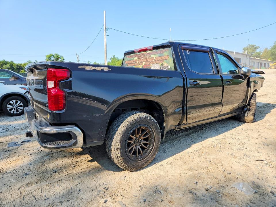 Photo 3 from auction – 2021 CHEVROLET SILVERADO with VIN 3GCUYDET6MG373372