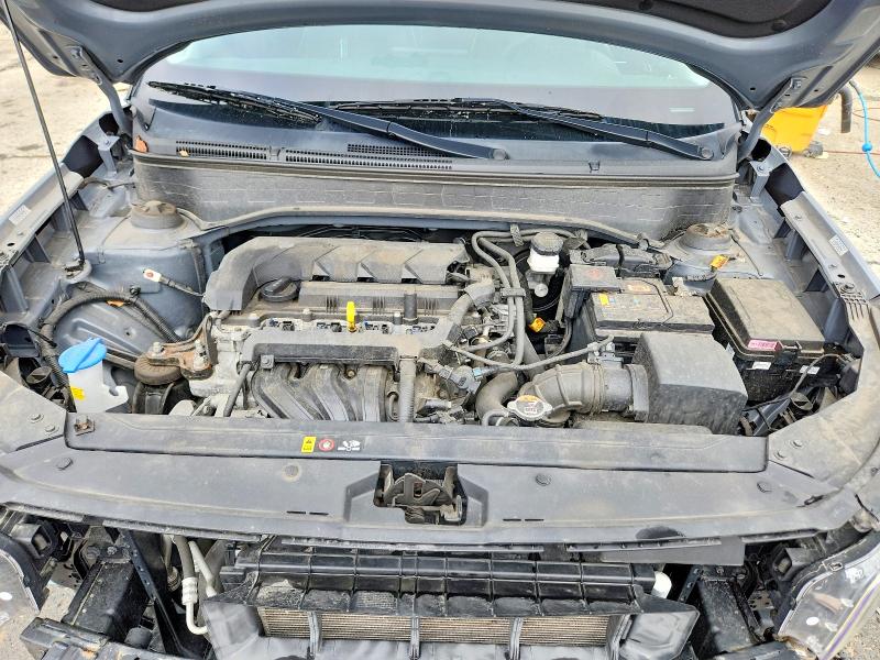 Photo 11 from auction – 2022 HYUNDAI VENUE with VIN KMHRC8A33NU201179
