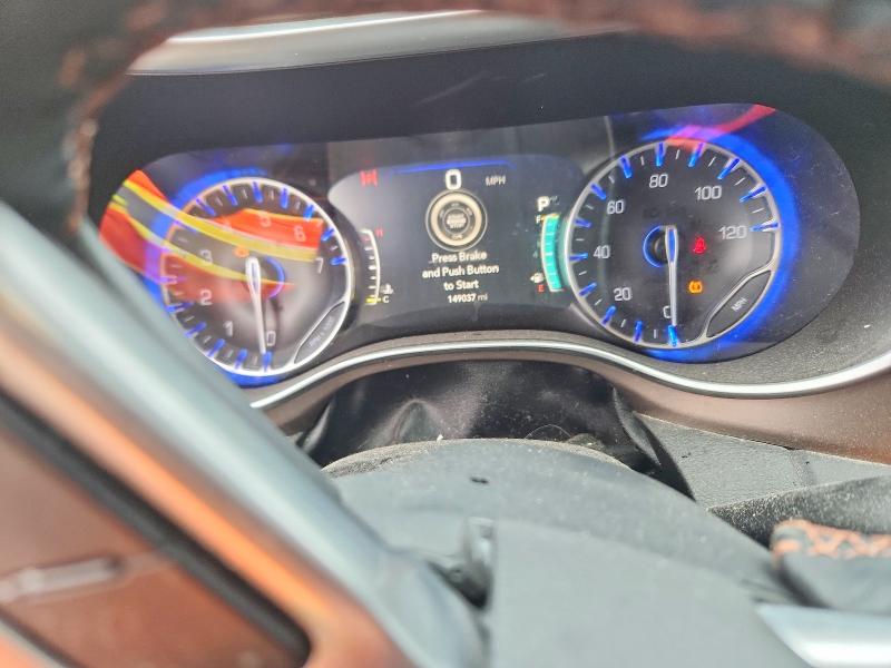 Photo 9 from auction – 2018 CHRYSLER PACIFICA with VIN 2C4RC1EG4JR271189