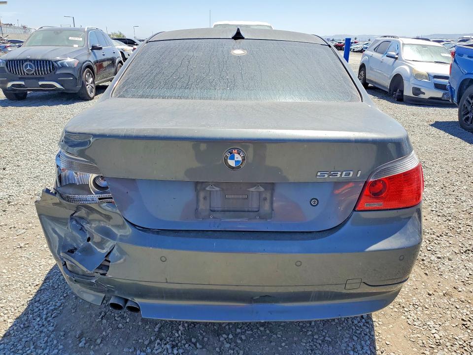 Photo 6 from auction – 2006 BMW 530 with VIN WBANE73516CM37811