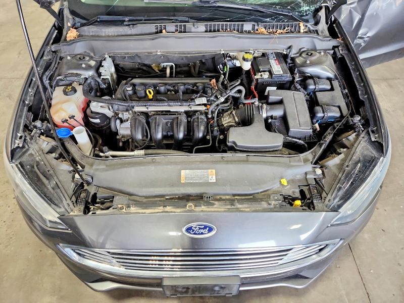 Photo 11 from auction – 2019 FORD FUSION with VIN 3FA6P0H76KR217732