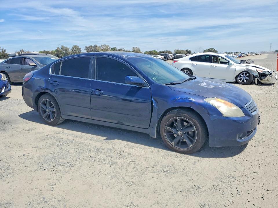Photo 4 from auction – 2007 NISSAN ALTIMA with VIN 1N4AL21E87N409545