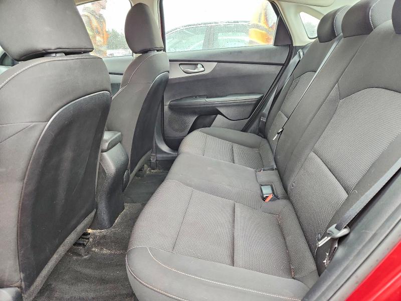 Photo 10 from auction – 2019 KIA FORTE with VIN 3KPF24AD8KE038695