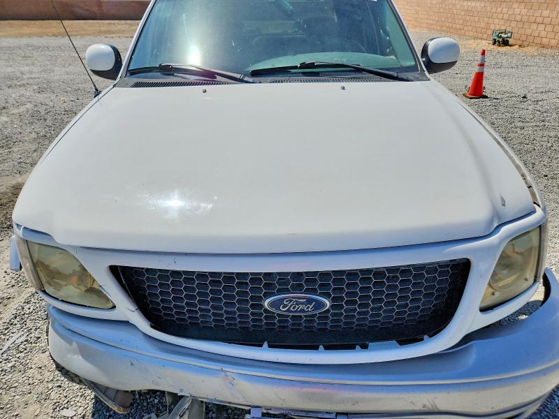 Photo 11 from auction – 2002 FORD F150 with VIN 1FTRW08L62KA27764