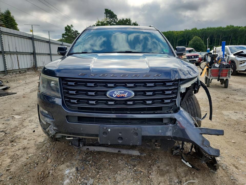 Zdjęcie 5 z aukcji – 2017 FORD EXPLORER z VIN 1FM5K8GT4HGA08471