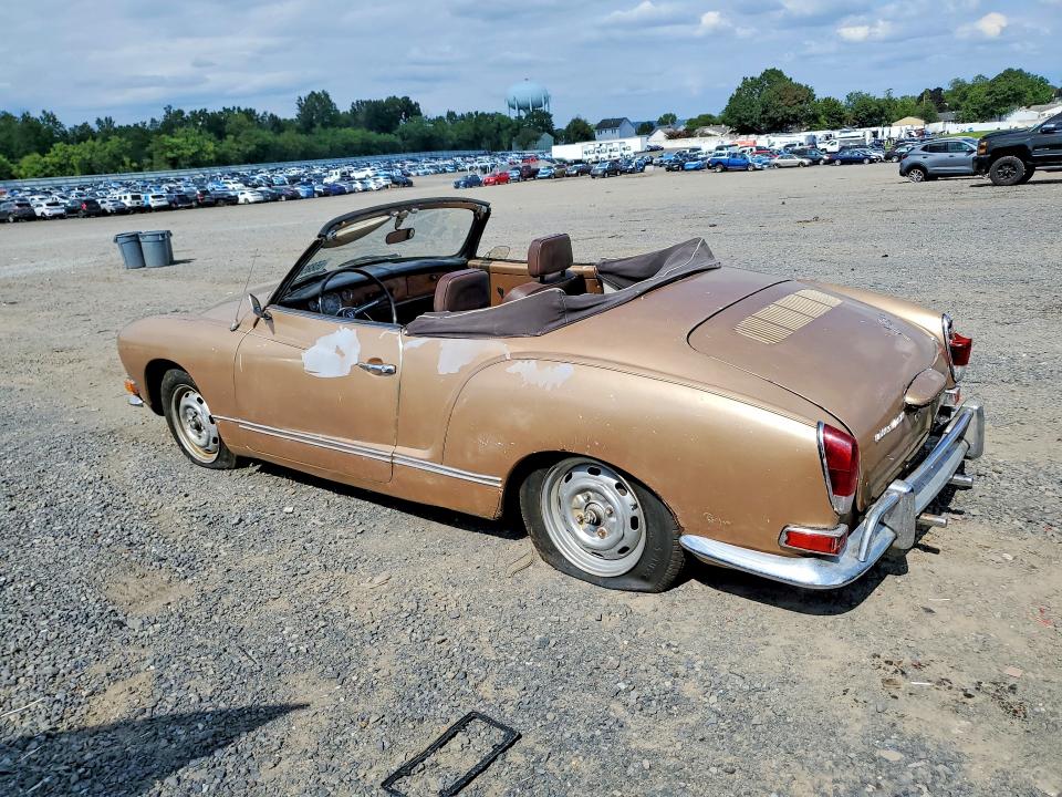 Photo 2 from auction – 1971 VOLKSWAGEN KARMANNGHI with VIN 1412743791