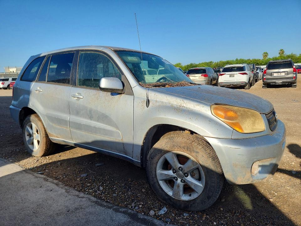 Photo 4 from auction – 2005 TOYOTA RAV4 with VIN JTEGD20V050048319
