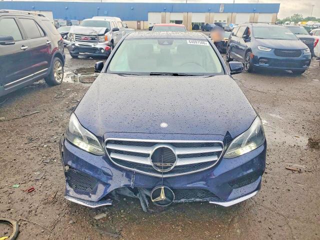 Photo 5 from auction – 2016 MERCEDES-BENZ E with VIN WDDHF8JB0GB262847