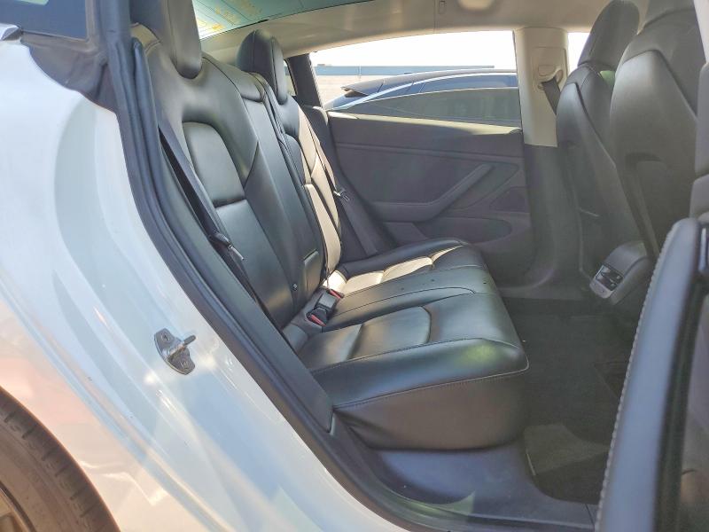 Photo 10 from auction – 2018 TESLA MODEL 3 with VIN 5YJ3E1EA2JF038726