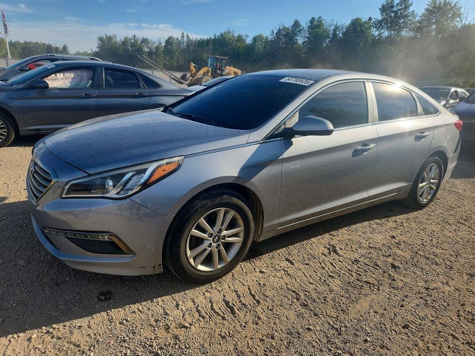 HYUNDAI SONATA 2015 with VIN 5NPE24AF7FH005895 - Photo from auction