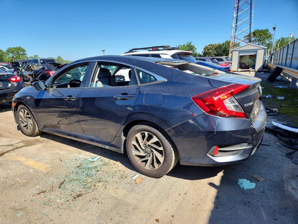 Photo 2 from auction – 2016 HONDA CIVIC with VIN 19XFC2F76GE023186