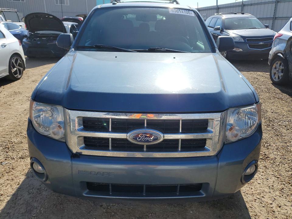 Photo 5 from auction – 2010 FORD ESCAPE with VIN 1FMCU9D73AKB87412