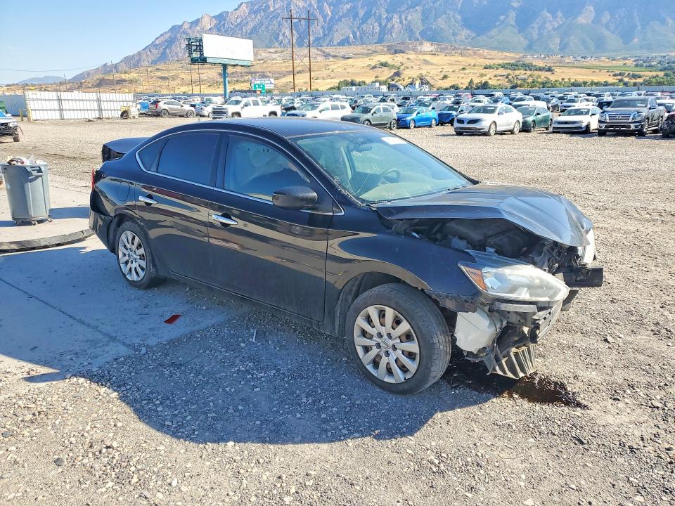 Photo 4 from auction – 2016 NISSAN SENTRA with VIN 3N1AB7AP5GL637596
